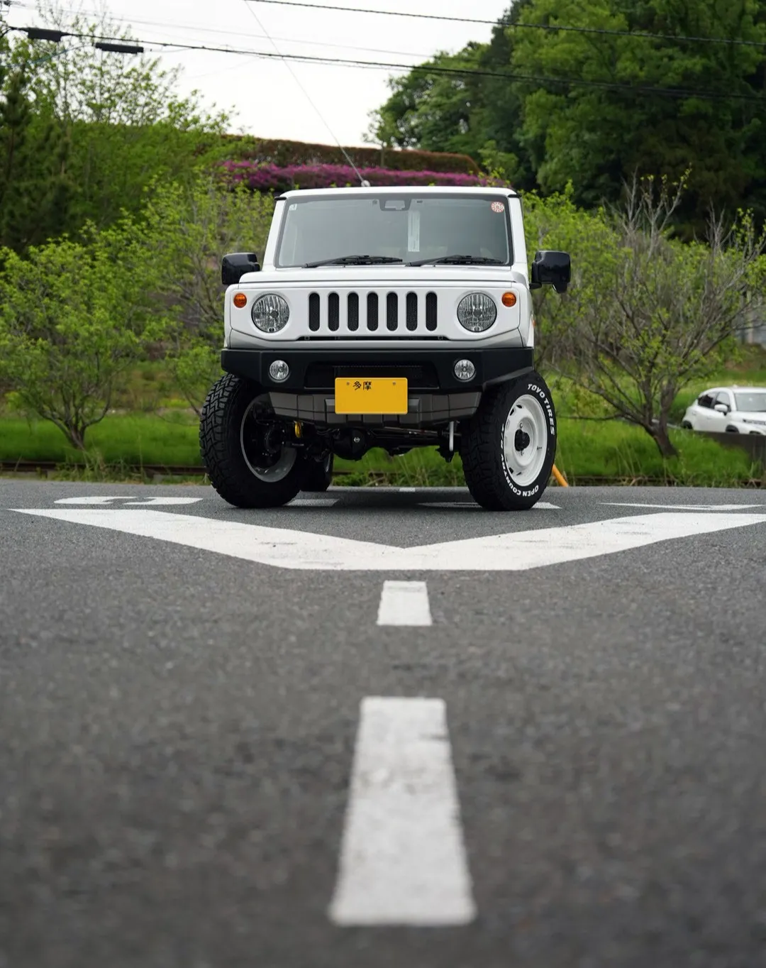 思い切ってホワイト攻めはいかがでしょうか