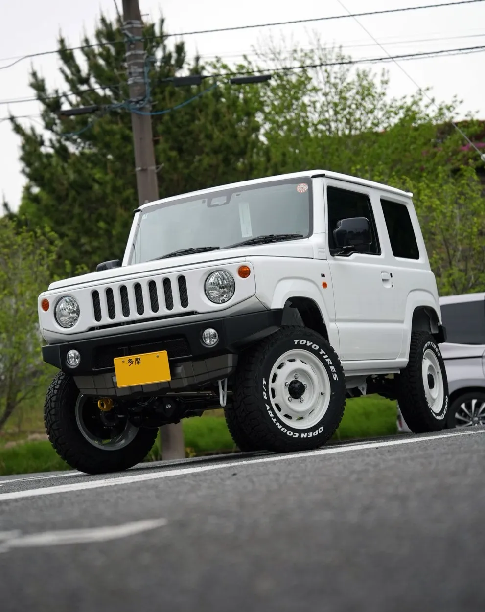 思い切ってホワイト攻めはいかがでしょうか