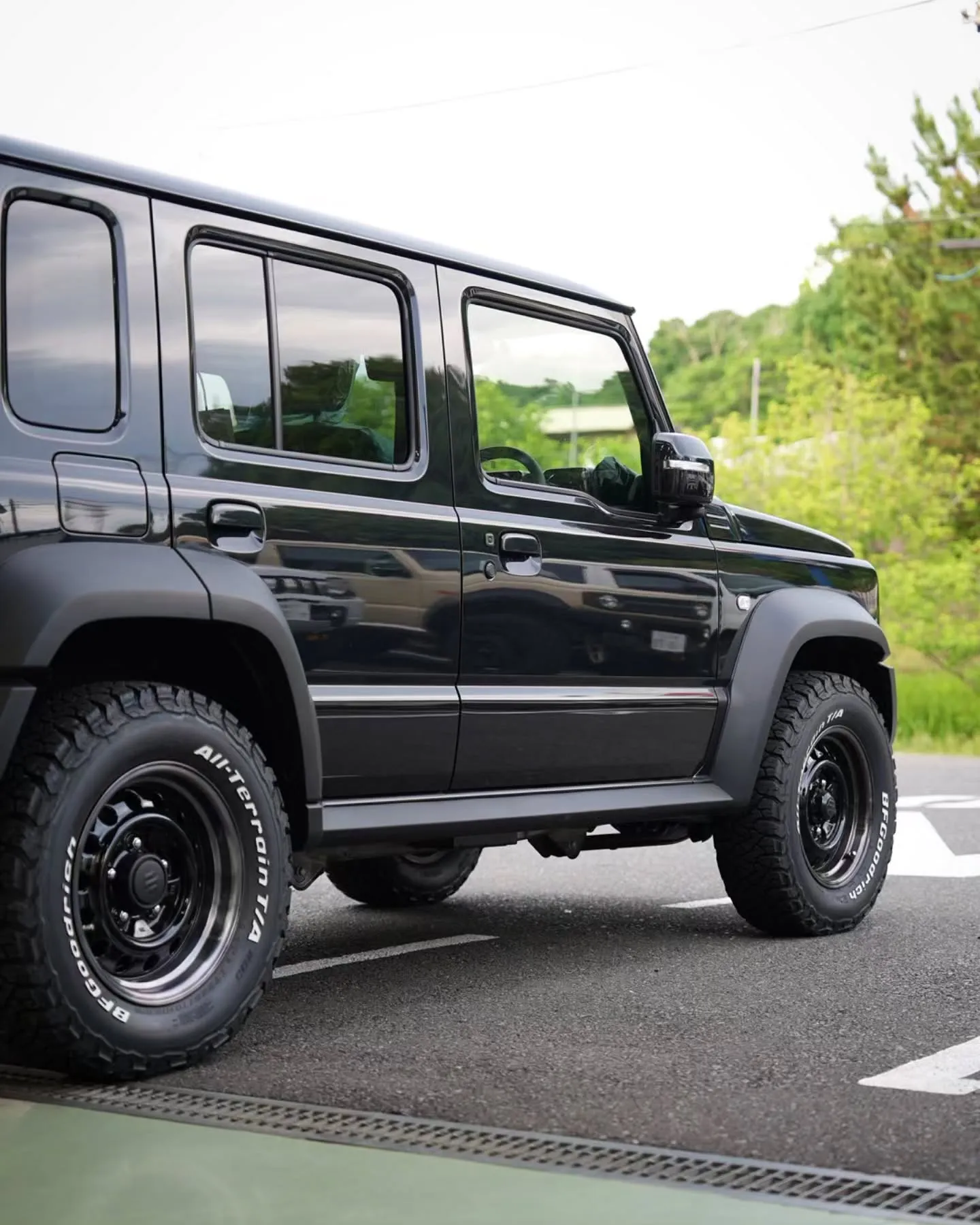 今や買いたくても買えない、貴重なジムニーノマドのカスタムをご...