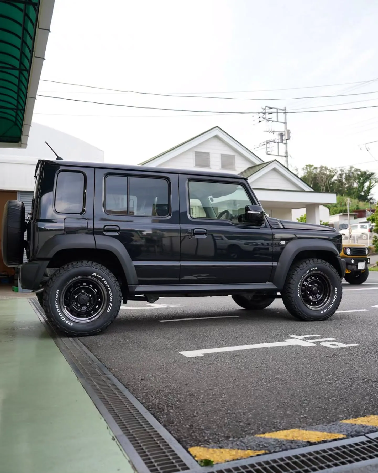 今や買いたくても買えない、貴重なジムニーノマドのカスタムをご...