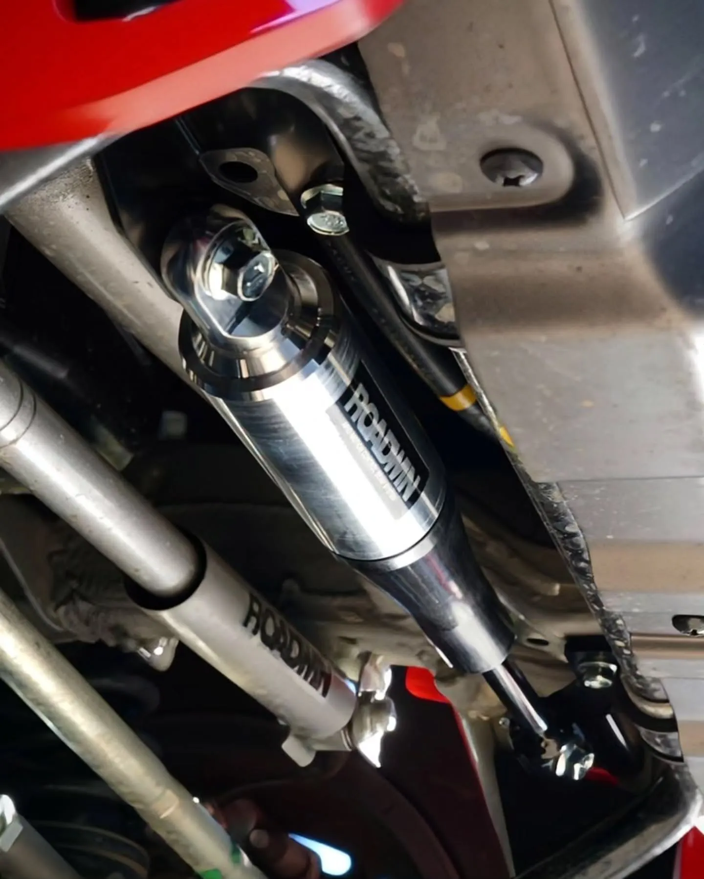 ジムニー乗り心地改善パーツランキングがあるとすると、最上位に...