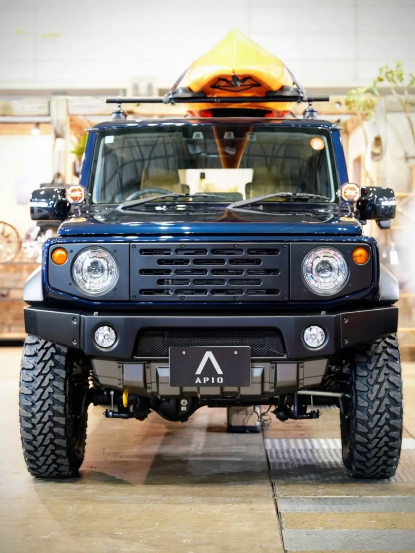 東京オートサロンでお披露目のノマドAPIOデモカー。