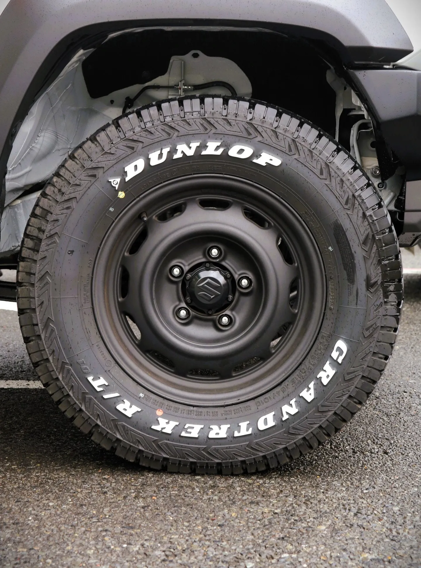 本日のタイヤ&ホイール紹介!